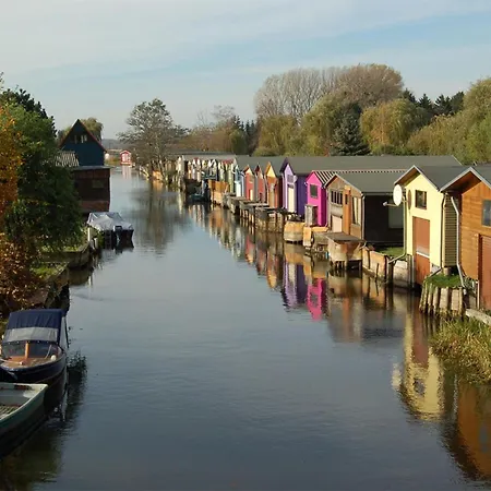 בית נופש The Winkler Family Neukalen
